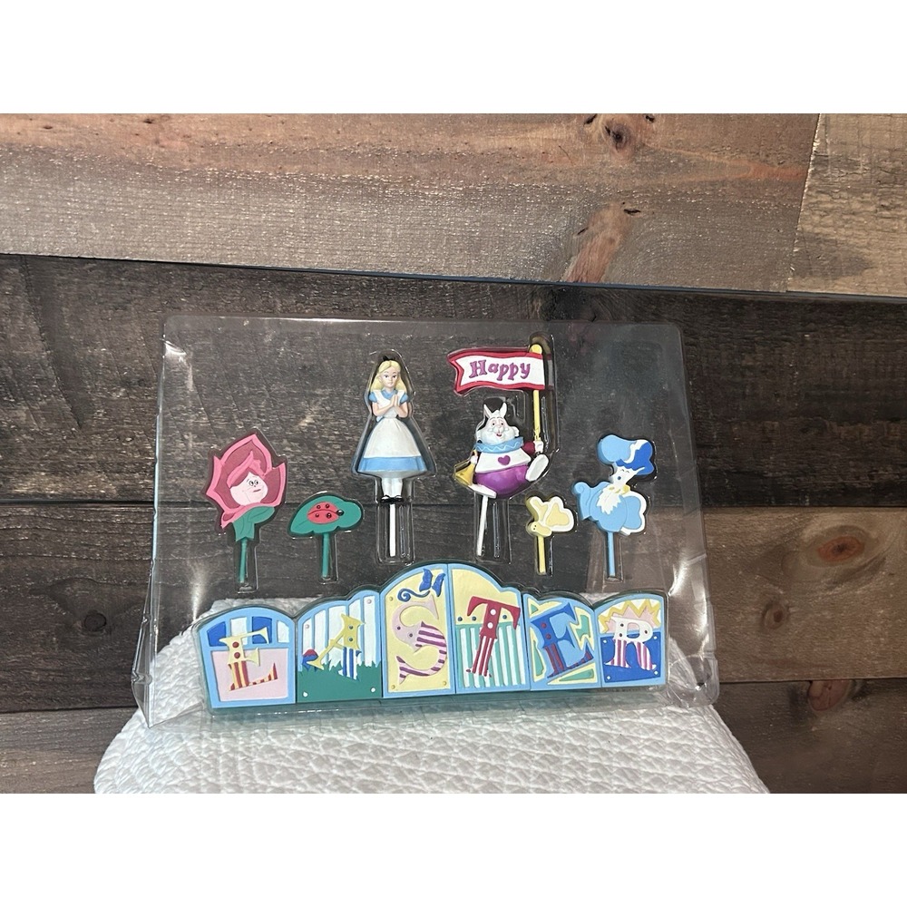 Disney Store Alice‎ In Wonderland Set Of Holiday Blocks Happy Easter Bunny READ